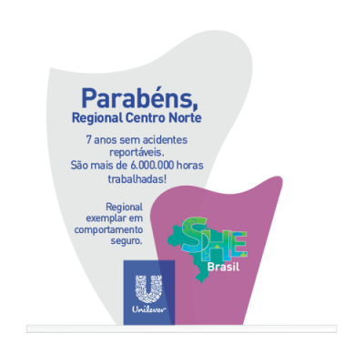 Troféu de acrílico adesivado com recorte especial